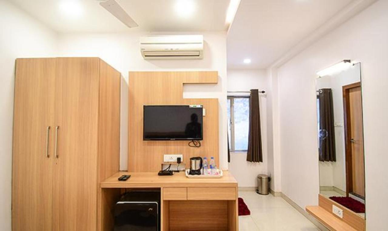 Fabhotel Stay Inn International - Nr Sealdah Station Calcuta Exterior foto